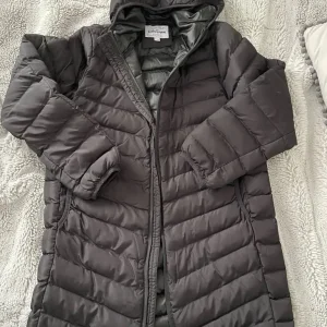 Winter puff coat for girls age 8yrs.