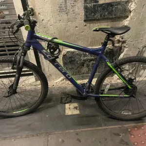 Carrera valour bike - Image 2