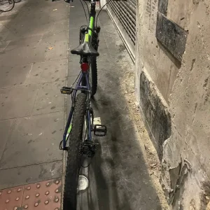 Carrera valour bike - Image 4