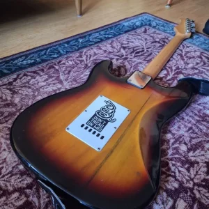 Electric Guitar - Image 3