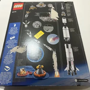 LEGO - Nasa Apollo Saturn V - Image 2