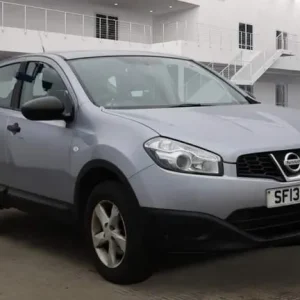 2013 Nissan Qashqai 1.5 dCi Visia 2WD Euro 5 5dr HATCHBACK Diesel Manual
