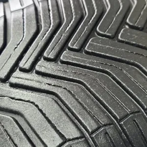 235 55 17 2 x tyres Michelin Cross Climate M+S - Image 2