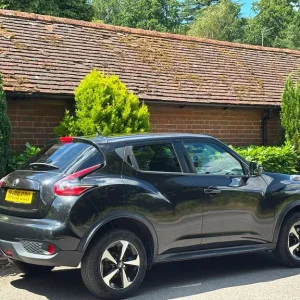 2016 Nissan Juke 1.2 DIG-T N-Connecta SUV 5dr Petrol Manual Euro 6 (s/s) (115 ps) SUV Petrol Manual - Image 5