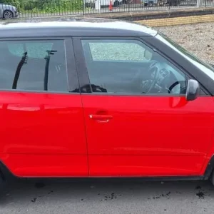 Skoda, FABIA, Hatchback, 2014, Manual, 1598 (cc), 5 doors - Image 2