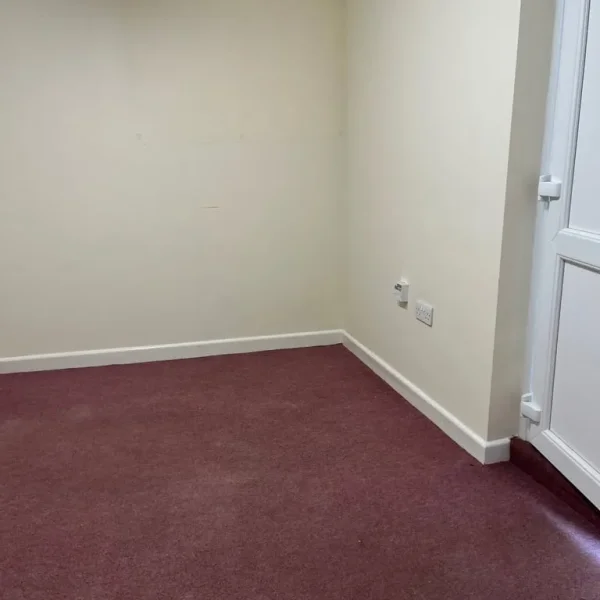 Small office to let in Exmouth