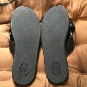CHRISTIAN DIOR SANDALS SIZE 9 With BAG & Original Box - Image 2