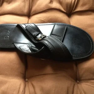 CHRISTIAN DIOR SANDALS SIZE 9 With BAG & Original Box - Image 6