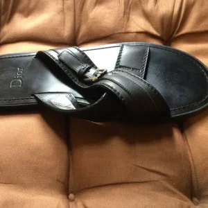 CHRISTIAN DIOR SANDALS SIZE 9 With BAG & Original Box - Image 8
