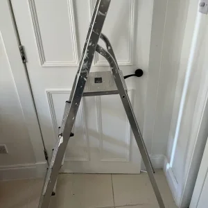 Ladder (1.03m platform)
