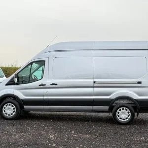 2021 Ford Transit 2.0 350 EcoBlue Trend Panel Van 5dr Diesel Manual RWD L3 H3 Euro 6 (s/s) (1 Pan... - Image 5