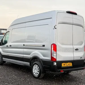 2021 Ford Transit 2.0 350 EcoBlue Trend Panel Van 5dr Diesel Manual RWD L3 H3 Euro 6 (s/s) (1 Pan... - Image 6