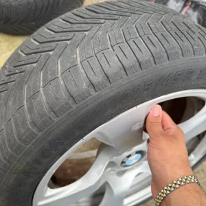 BMW alloy wheels with tyres. 225/45/17 - Image 3
