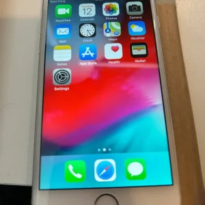 iPhone 6 - Image 4