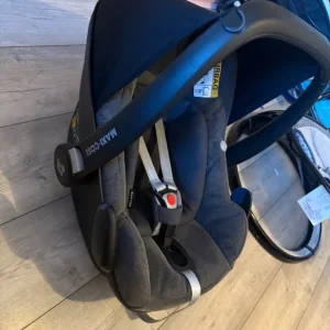 maxi cosi car seat - Image 3