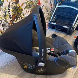maxi cosi car seat - Image 4