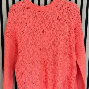 Bright orange Me + Sense sweater #orange