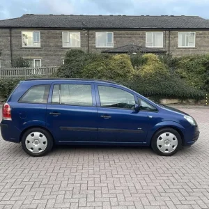 For sale Vauxhall zafira 1.6 7 seater - Image 2