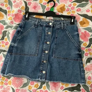 Size 12 Denim Skirt £3