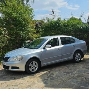 Skoda, OCTAVIA, Hatchback, 2012, Manual, 1390 (cc), 5 doors - Image 2