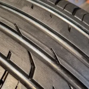 225 50 16 2 x tyres Continental / Triangle - Image 3