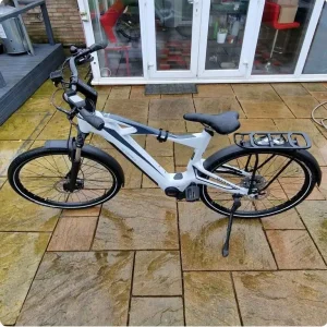 Bianchi E-Vertic Deore (XL) MINT NEW CONDITION - Electric Hybrid bike - RRP £2299!