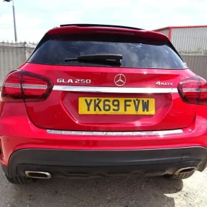 2019 69 REG MERCEDES BENZ GLA 250 AMG LINE EDITION 4MATIC AUTO DAMAGED SALVAGE - Image 3