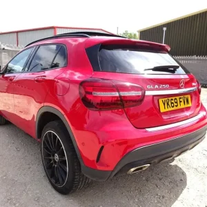 2019 69 REG MERCEDES BENZ GLA 250 AMG LINE EDITION 4MATIC AUTO DAMAGED SALVAGE - Image 4