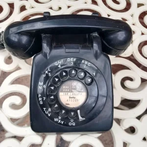 1960s BAKELITE TELEPHONE GPO 706L