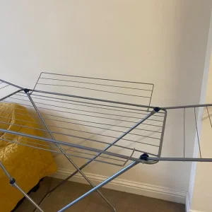 Large clothes airer