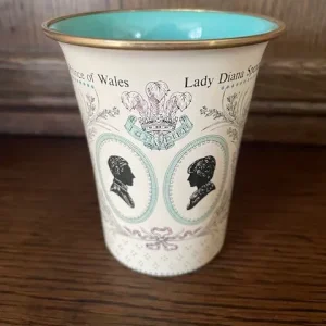 1981 Halcyon Days Enamel Beaker Marking HRH Charles & Princess Diana Wedding - Image 2