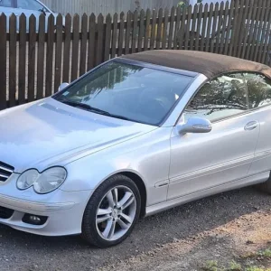 2005 Mercedes-Benz CLK 280 Avantgarde 2dr Tip Auto CONVERTIBLE Petrol Automatic - Image 4