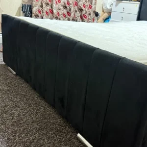 King size bed with or without mattress - Image 2