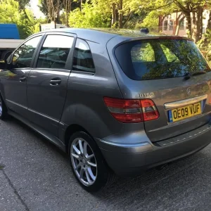 MERCEDES-BENZ B160 1.5 ULEZ PETROL 5 DOOR MANUAL - Image 5