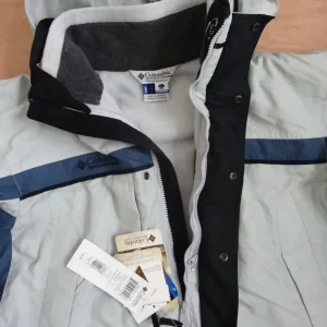 New Columbia Men's Jacket L size,