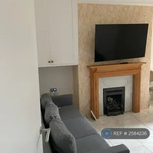 1 bedroom in West Street, Stalybridge, SK15 (#2584236) - Image 7