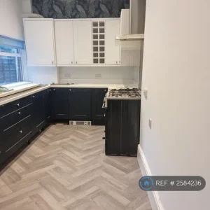 1 bedroom in West Street, Stalybridge, SK15 (#2584236)