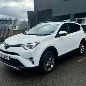 2016 Toyota RAV4 2.0 D-4D Excel SUV 5dr Diesel Manual Euro 6 (s/s) (143 ps) SUV Diesel Manual - Image 3