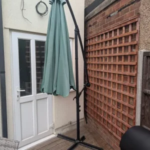 Outsunny large garden telescopic adjustable umbrella