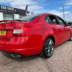 2014 Skoda Octavia 2.0 TDI CR vRS 5dr Diesel - Image 4