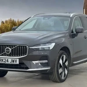 2024 Volvo XC60 Ultra (Bright) T8 AWD Plug-in hybrid ESTATE Petrol/Electric Hybrid Automatic - Image 7