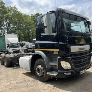 2018 DAF CF-370 6X2 CHASSIS CAB - Image 2