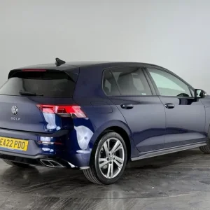 2022 Volkswagen Golf 1.5 eTSI MHEV R-Line DSG Euro 6 (s/s) 5dr Hatchback PETROL Automatic - Image 5