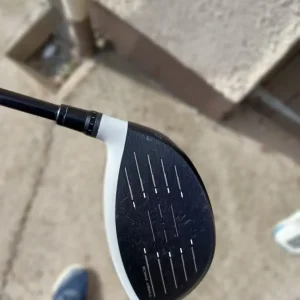 Taylormade sim 2 max golf driver for sale - Image 2