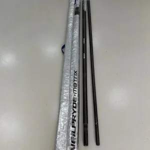 Neil Pryde 2 Piece Carbon Windsurf Mast 430cm Incl. Carry Bag Windsurfing - Image 3