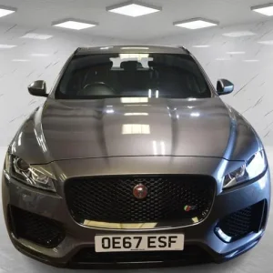 JAGUAR F-PACE 3.0 D300 V6 S Auto AWD Euro 6 (s/s) 5dr 2017 - Image 2