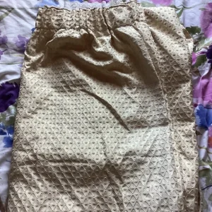 Curtains - Image 2