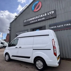2019 Ford Transit Custom 2.0TDCI 300 TREND L1 H2 SWB High Roof Air/Con NEW WET BELT Panel Van Die... - Image 6