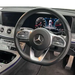 2018 Mercedes-Benz CLS CLS 400d 4Matic AMG Line Premium + 4dr 9G-Tronic Coupe DIESEL Automatic - Image 3