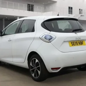 2019 Renault Zoe R110 41kWh Dynamique Nav Hatchback 5dr Electric Auto (i) (107 bhp) Hatchback ELE... - Image 4